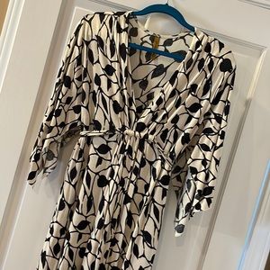 Rachel Pally maternity friendly short caftan dress